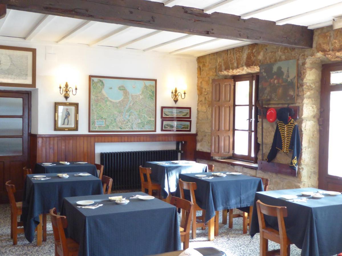 Hotel Cr Luarri à Saint-Sébastien Extérieur photo