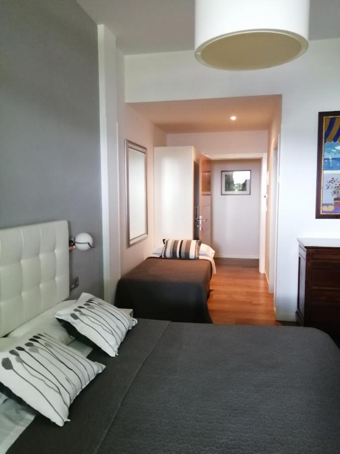 Hotel Cr Luarri à Saint-Sébastien Extérieur photo